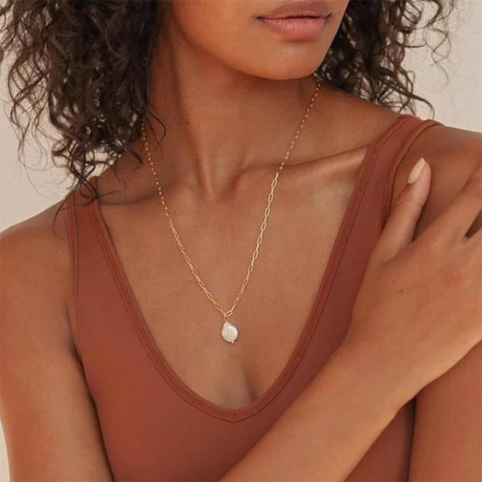 PURE PEARL ROYAL NECKLACE