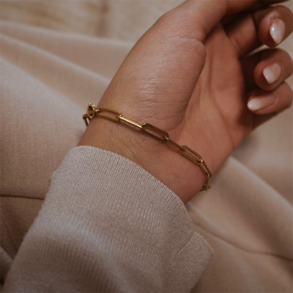 Paperclip Armband