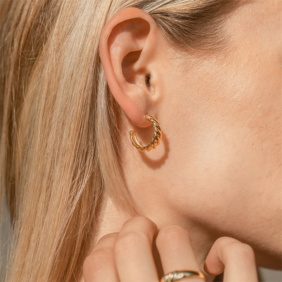 CROISSANT EARRINGS