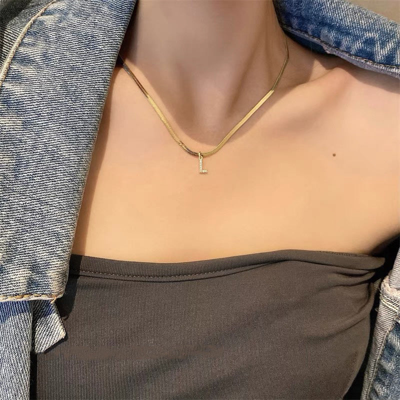 INITIAL SNAKE CHAIN