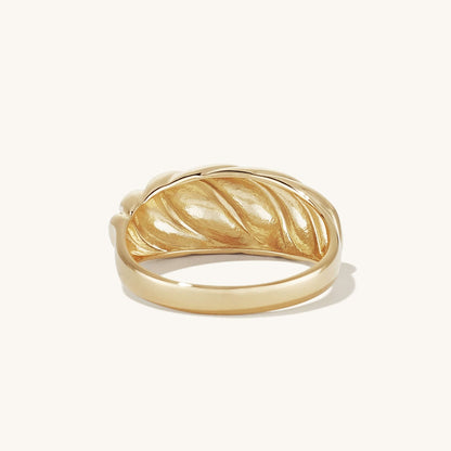 Croissant Ring