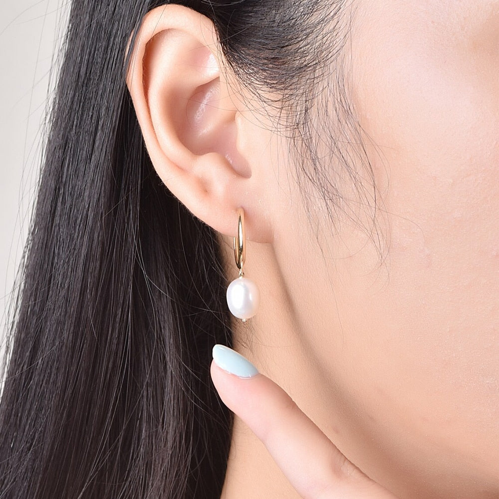 PURE PEARL RAIN EARRINGS