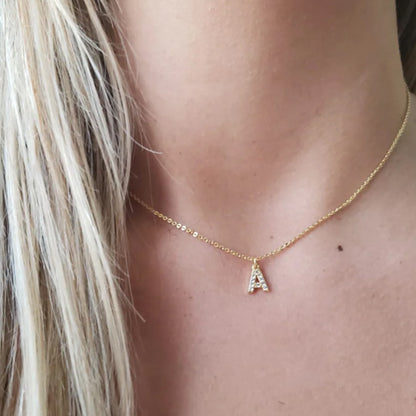 Initial Dainty Kette