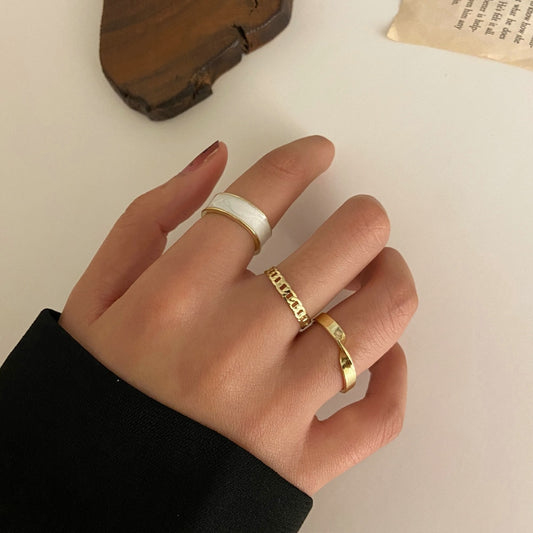 Vella Ring Set
