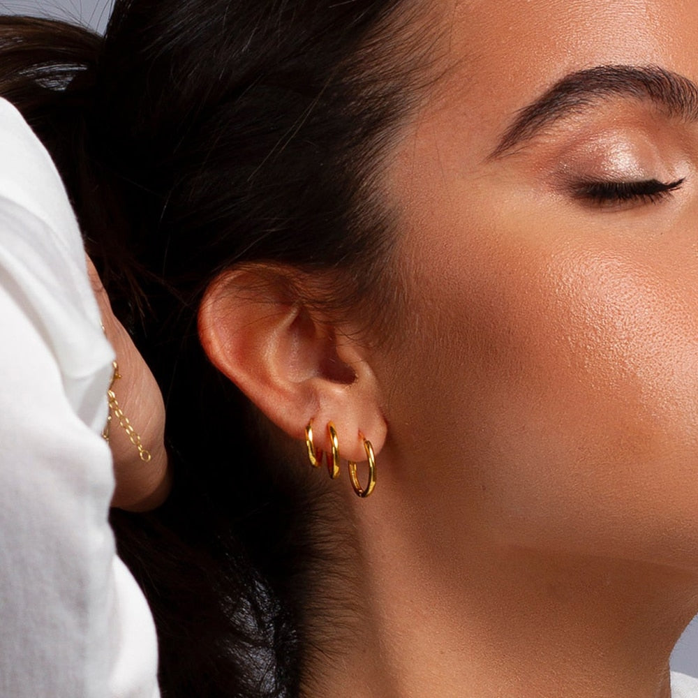 CORA Hoop Earrings