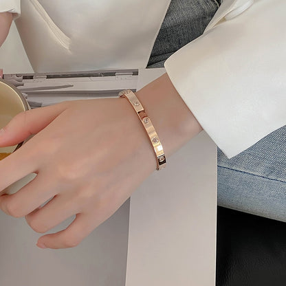 INFINITY BRACELET